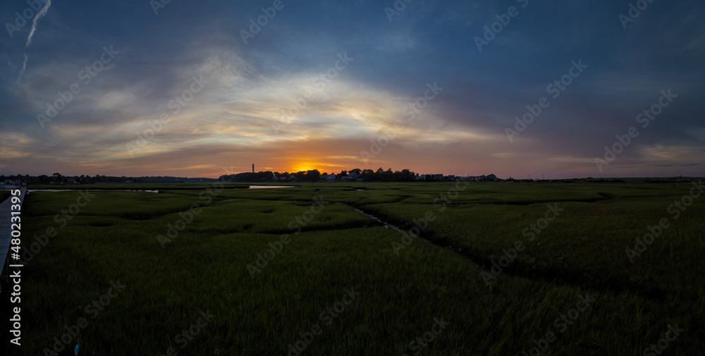 Fototapeta premium Beautiful Sunset in Cape Cod, Massachusetts