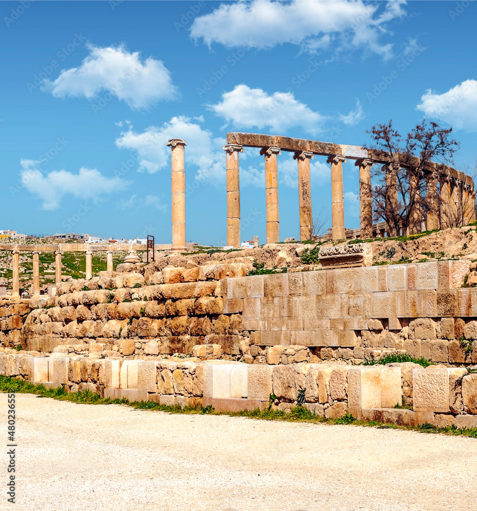 Fototapeta premium Roman archeological remains in Jerash