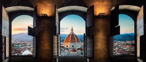 Photographie View from the old window on Florence Duomo Basilica di Santa Maria del Fiore