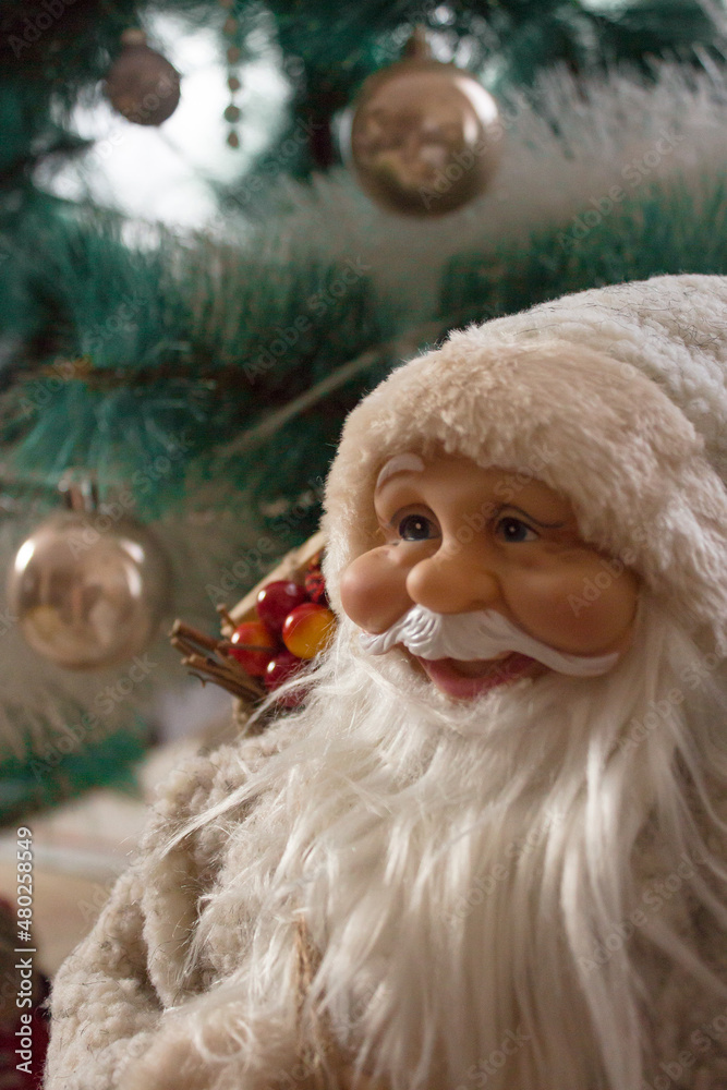 Obraz premium Christmas decoration on the Christmas tree