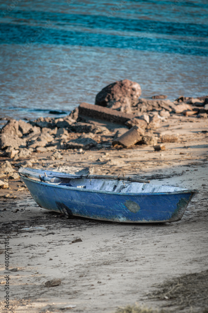 bote abandonado