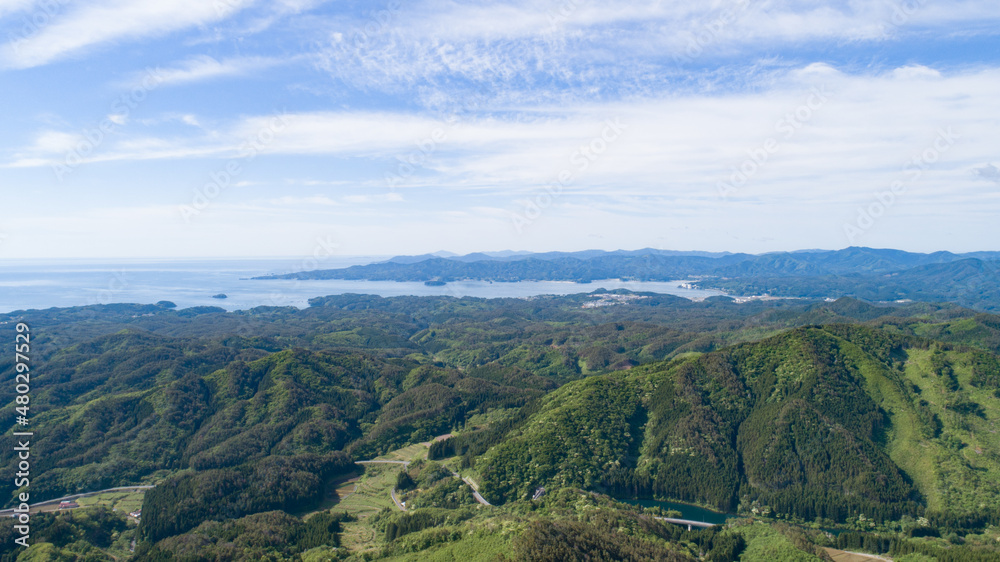 Fototapeta premium 《宮城県・南三陸》志津川湾と山々