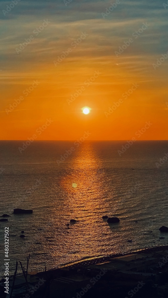 Obraz premium sunset over the sea