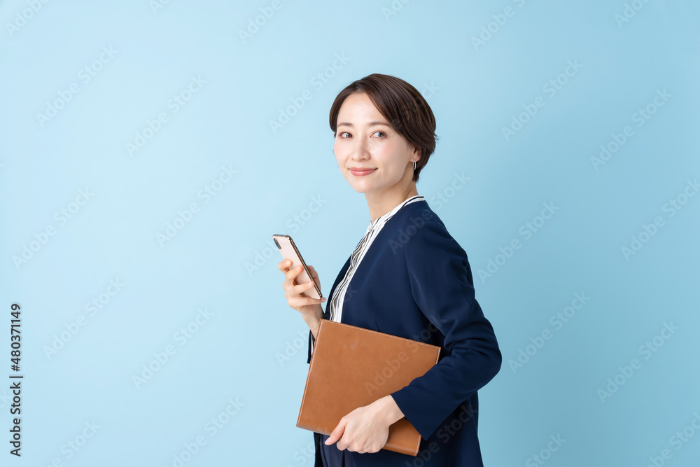 ビジネス・女性 ビジネス・女性