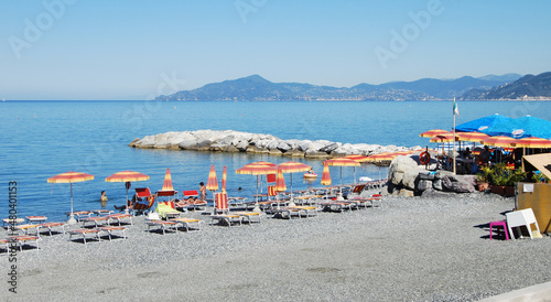 La spiaggia di Sestri Levante in provincia di Genova, Italia. photo
