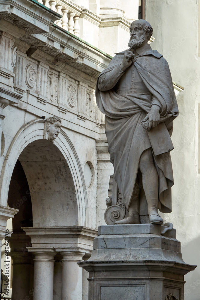 statue of the architect Andrea Palladio in Vicenza, Italy