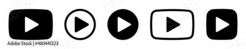 Play button сircle. Start buttons sumbol. Arrow logo. Player button flat style. Video audio player navigate collection. Game begin icon set on white beckground - stock vector.