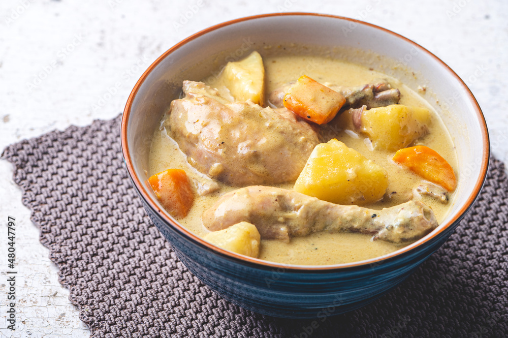 Pinoy Chicken Curry recipe is the Filipino version of the popular chicken curry dish. Pinoy Chicken Curry recipe is the Filipino version of the popular chicken curry dish.