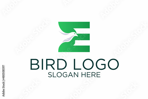 Obraz na płótnie bird design logo and initial letter e. premium vector w salonie