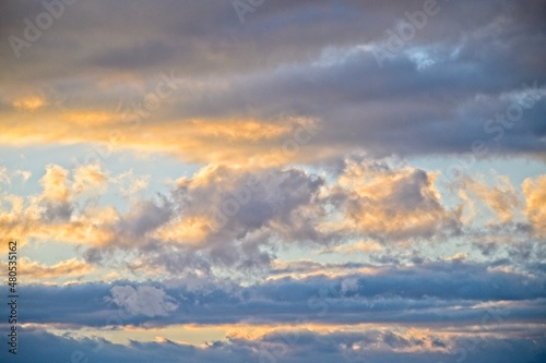 Fototapeta Naklejka Na Ścianę i Meble -  Dramatic Sunset Over the Hills of Tuscany Italy