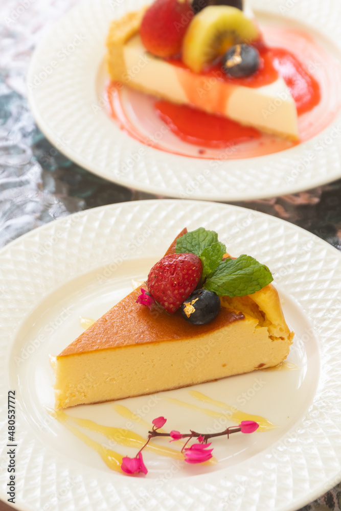 Basque Burnt Cheesecake With Berries. Basque Burnt Cheesecake With Berries.