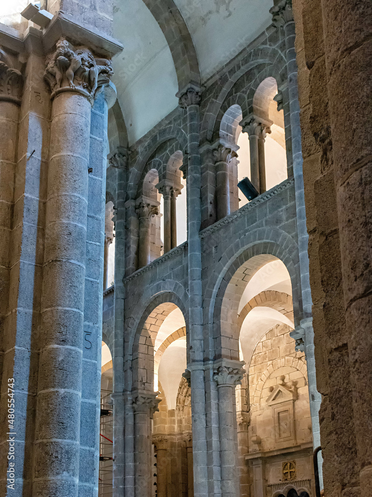 Interior de la catedral de Santiago de Compostela, España