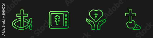Set line Religious cross in heart, Christian fish, Online church pastor preaching and . Gradient color icons. Vector