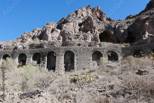 Wasserkanal im Barranco de Fataga auf Gran Canaria