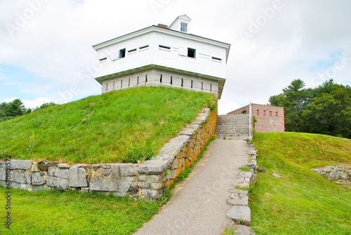 Canvastavla Fort McClary located along the southern coast of Maine at Kittery Point
