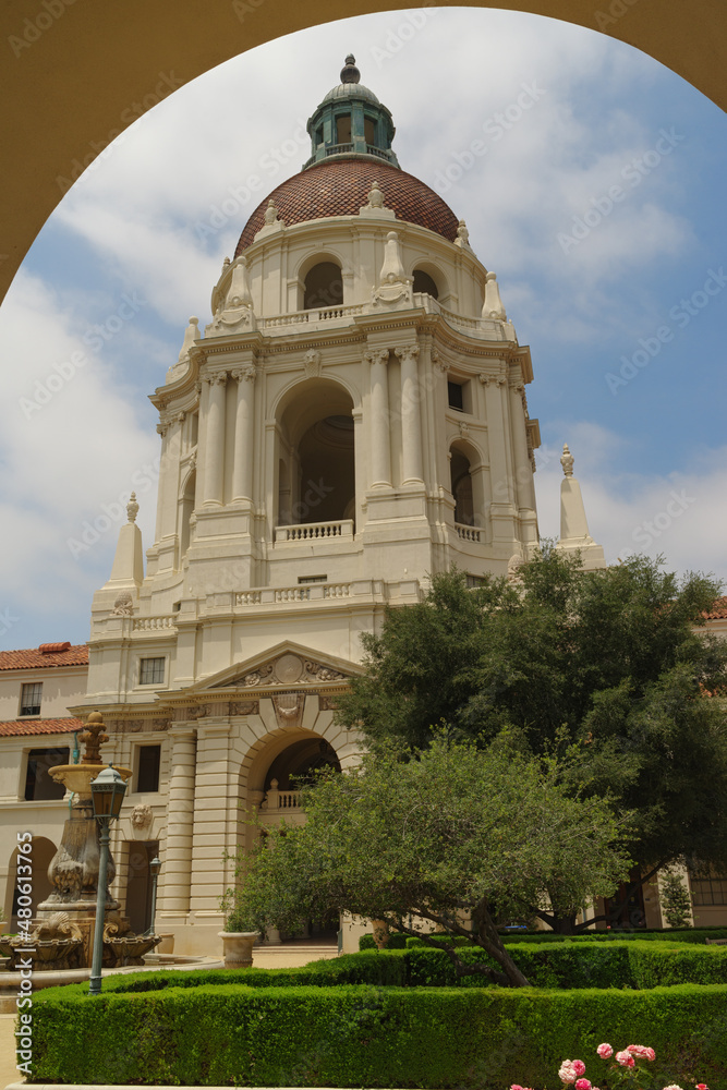 Image of the main tower and courtyard of the Pasadena City Hall in Los Angeles County.