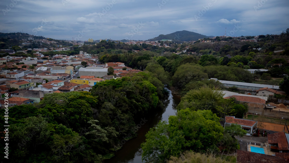 Fotografia aérea da cidade de Pedreira localizada no interior do estado de São Paulo, Brasil. 