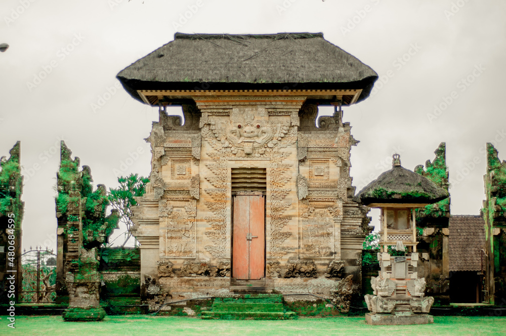 Fototapeta premium culture balinnese tample & religion