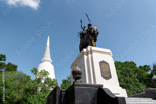 Don Chedi Monument at Suphanburi photo