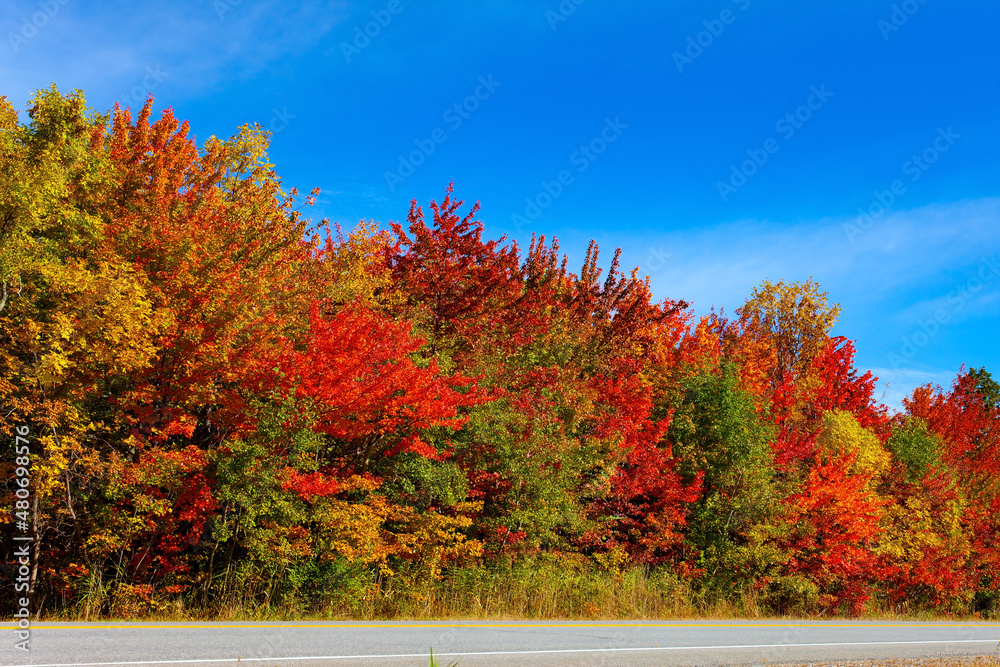 Obraz premium Highway from Montreal to Bromont