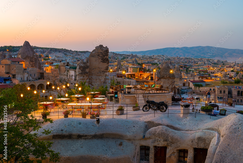 Fototapeta premium Goreme town on sunset