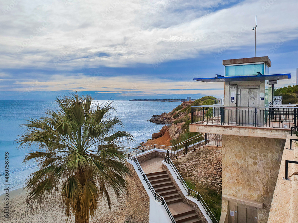 Obraz premium Vega Baja del Segura - Orihuela Costa - Punta Prima: su playa, paisaje y torre.