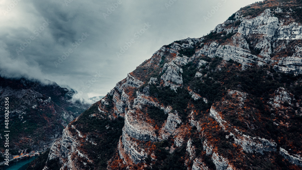 Obraz premium Bosnia Herzegovina River Canyon