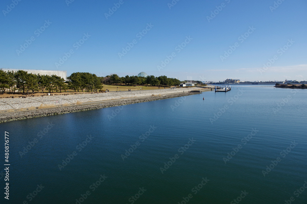 葛西臨海公園から見る臨海部のスカイライン