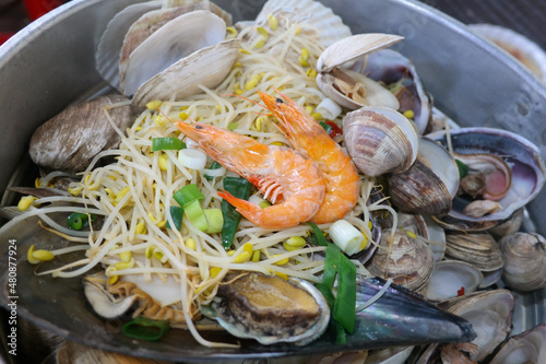 It's a dish where you steam the whole seafood, such as shrimp and eat it.