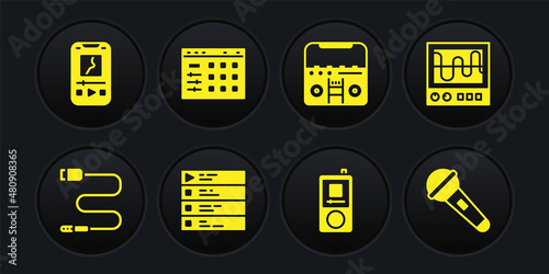 Set Audio jack, Oscilloscope, Music playlist, player, Home stereo with speakers, Drum machine, Microphone and icon. Vector