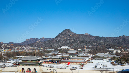 Canvas Print 눈이 내린 경복궁 모습
