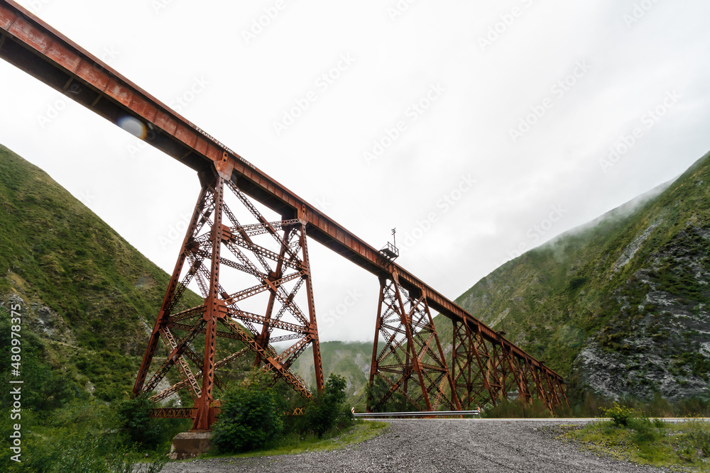 Fototapeta premium Iron bridge over the Toro river in Salta, Argentina