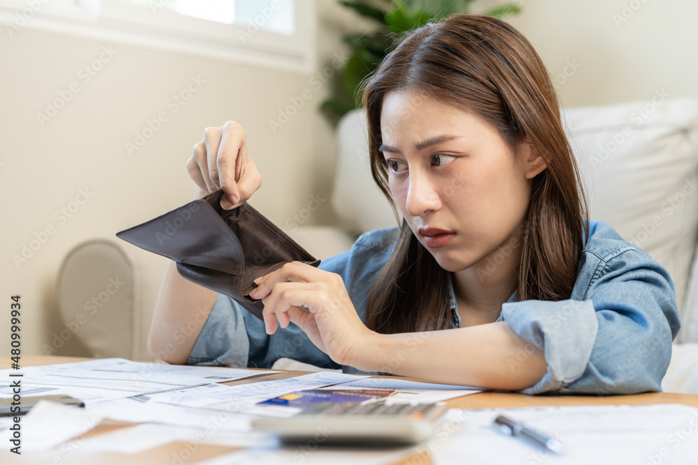 Φωτογραφία Stressed, Problem business person woman holding and open empty wallet, purse no have money for bill payment, credit card loan or expense