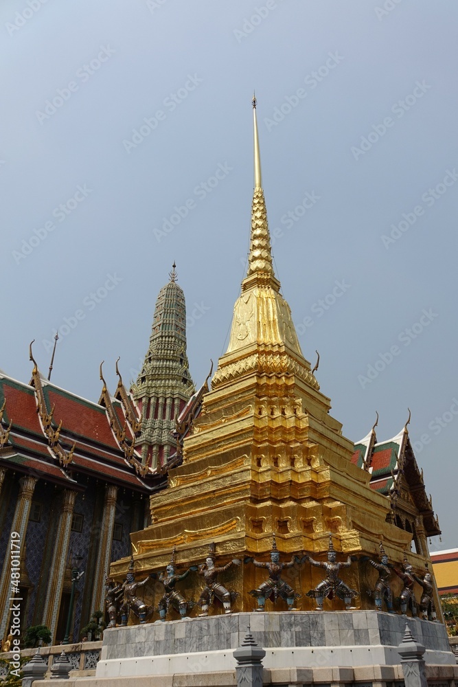 Fototapeta premium Wat Phra Kaeo, Bangkok, Thailand