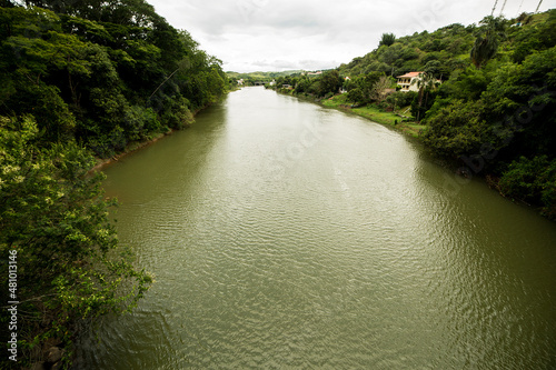 Rio Guararema um curso de água da bacia hidrográfica do ria Tibaji no estado do Parana. photo