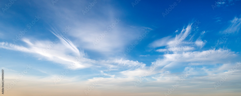 White clouds against blue sky background - obrazy, fototapety, plakaty 