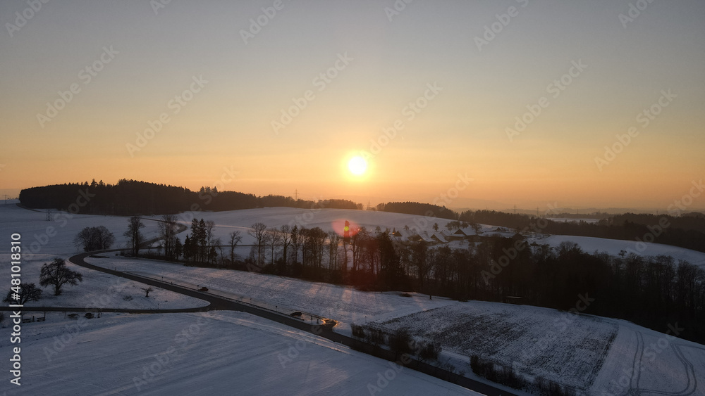 Sonnenuntergang im Winter, Kyburg, Kanton Zürich, Schweiz