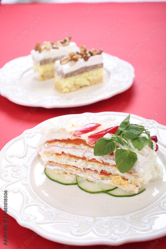 Salty cake of roasted peppers, cheese and ham Salty cake of roasted peppers, cheese and ham
