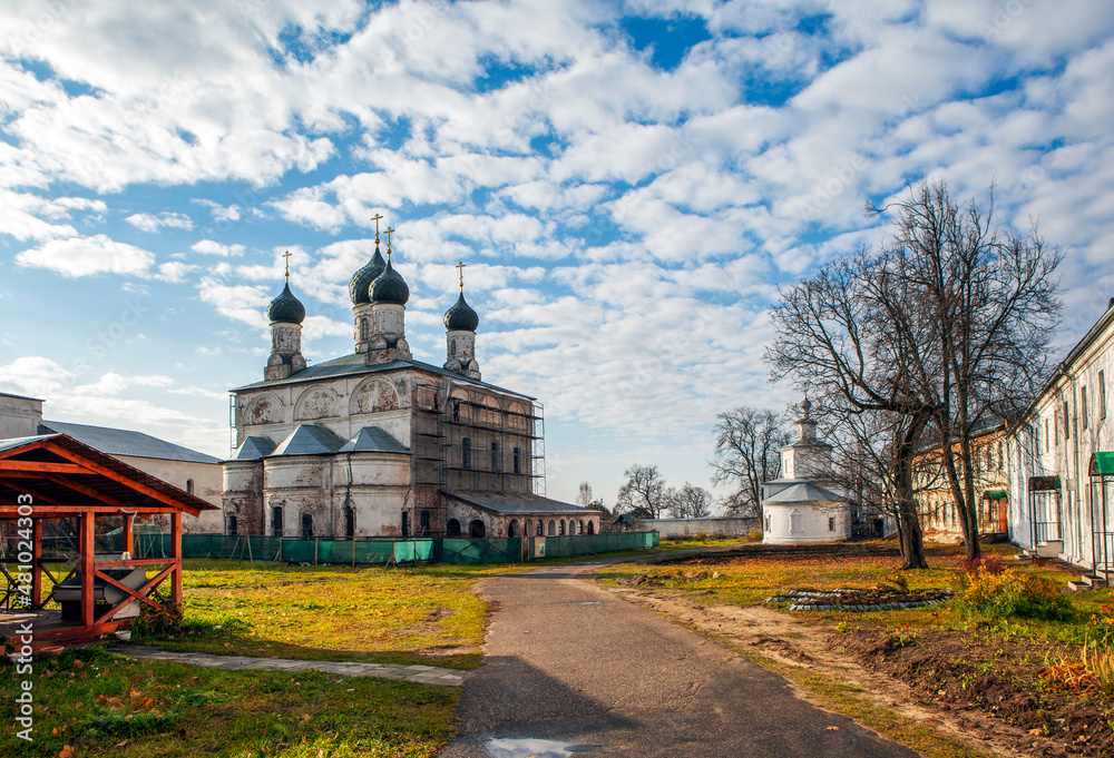Cathedral of the Life-Giving Trinity and the Church of the Assumption of the Blessed Virgin Mary. Makariyevo-Unzhensky Monastery. Makariev. Kostroma region. Russia