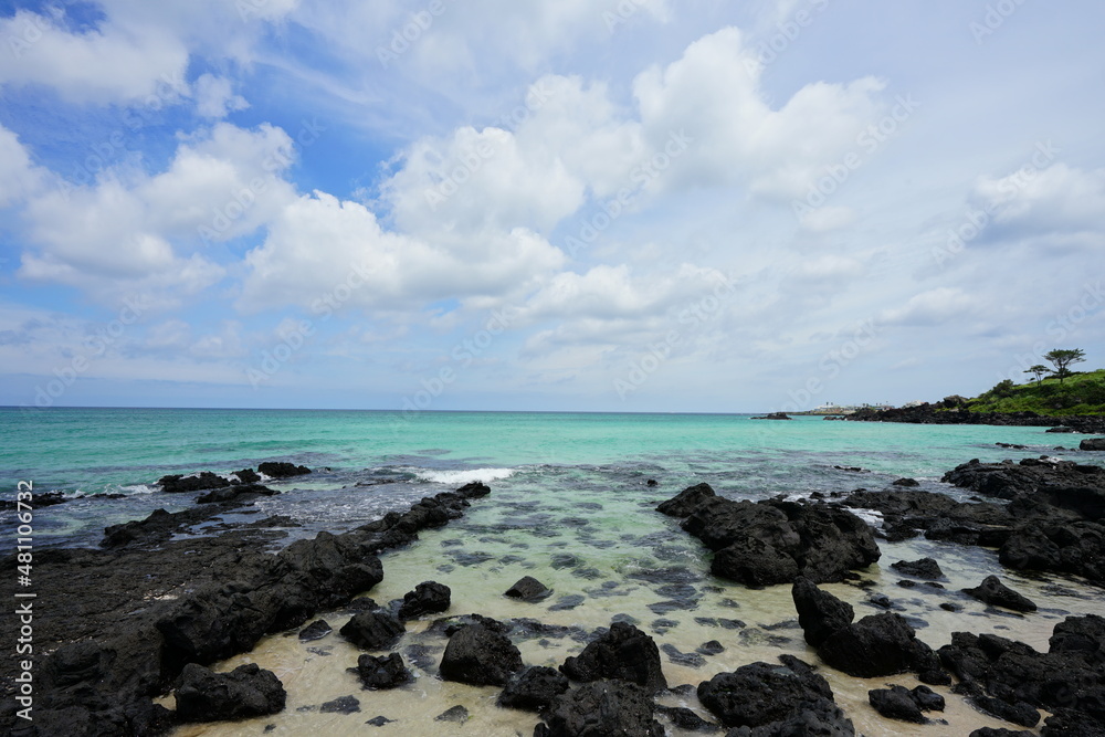 clear shoaling beach and charming clouds clear shoaling beach and charming clouds
