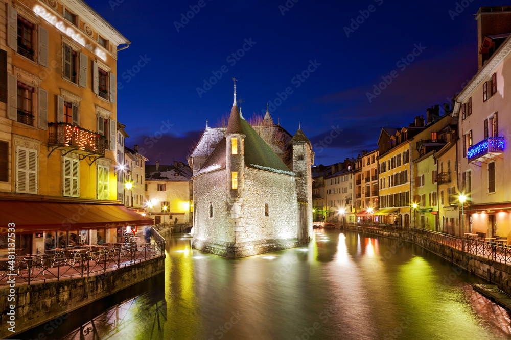 Fototapeta premium Annecy im Winter, Frankreich