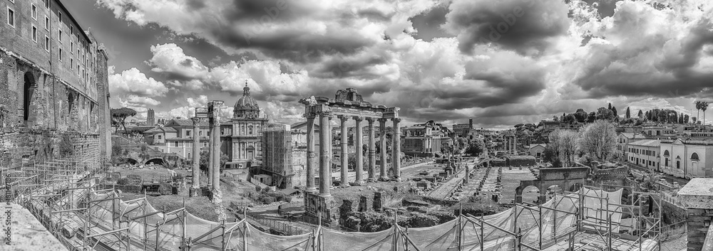 Scenic view over the ruins of the Roman Forum, Italy