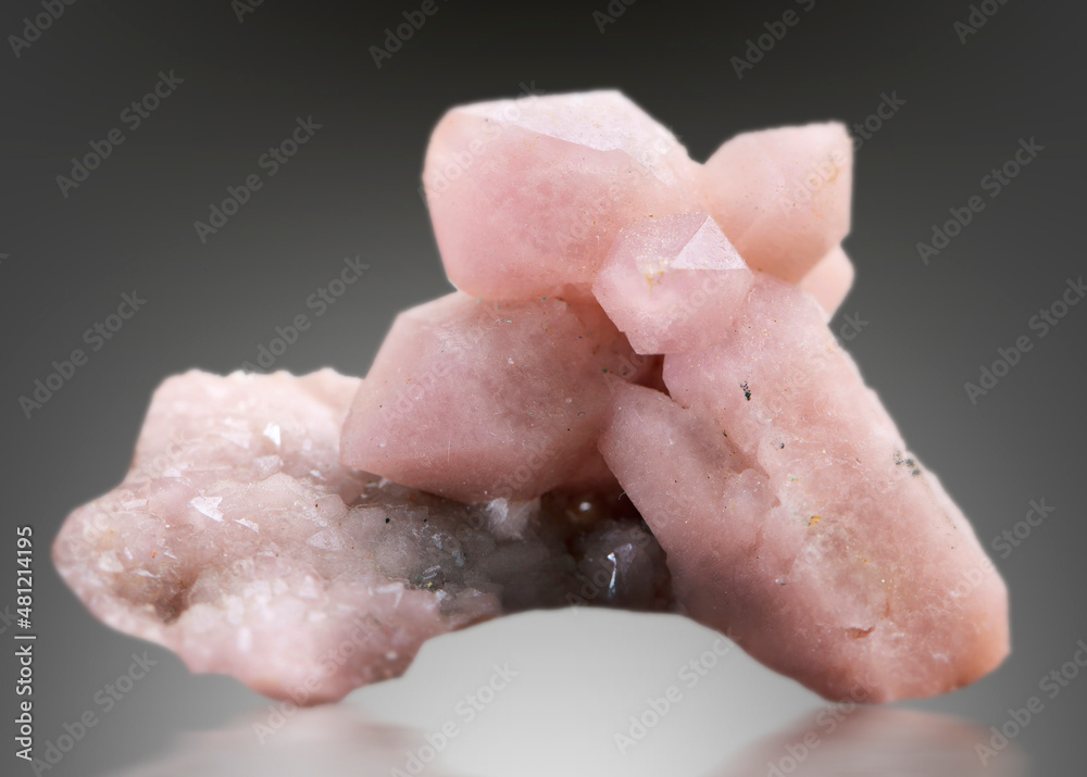 Fototapeta premium pink quartz mineral specimen stone rock geology gem crystal