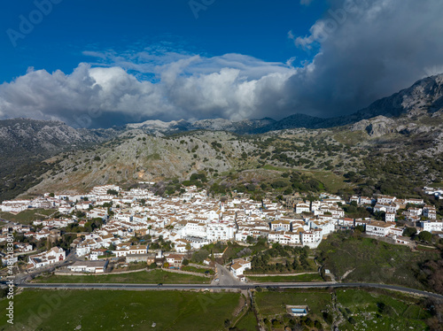 municipio de Benaocaz en la comarca de los pueblos blancos de la provincia de Cádiz, España © Antonio ciero