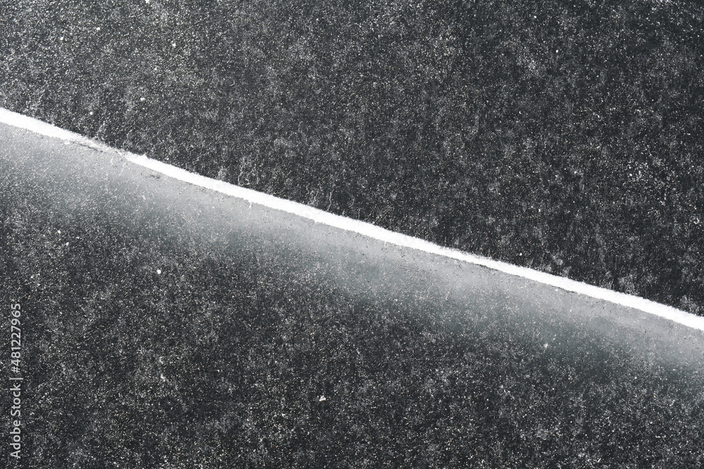 Fototapeta premium Fracture in Ice