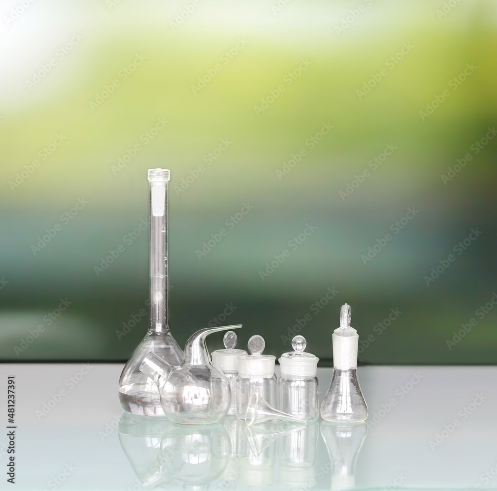 Glass Volumetric Flask ,Erlenmeyer flasks ,Laboratory Flasksare used
