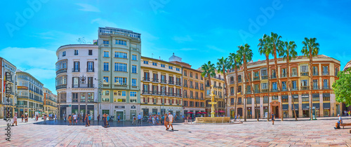 Obraz na płótnie Calle Larios and Constitution Square, Malaga, Spain w salonie