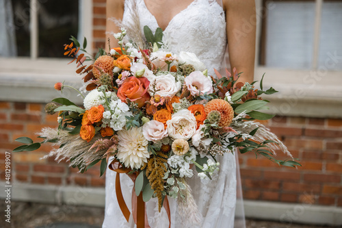 Valokuva Orange Wedding Bouquet
