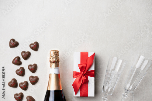 Champagne and hearts symbol of valentine's day, birthday and date