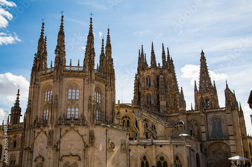 Fachada de iglesia Catedral de Burgos, España